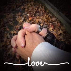 Meet your Posher, Laurie